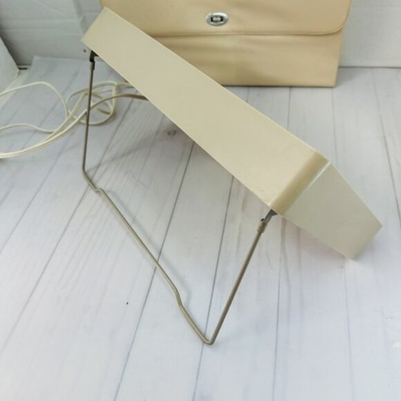 Vintage Beige Lighted Makeup Magnifying Mirror Starburst Glam Kitsch - Picture 5 of 16